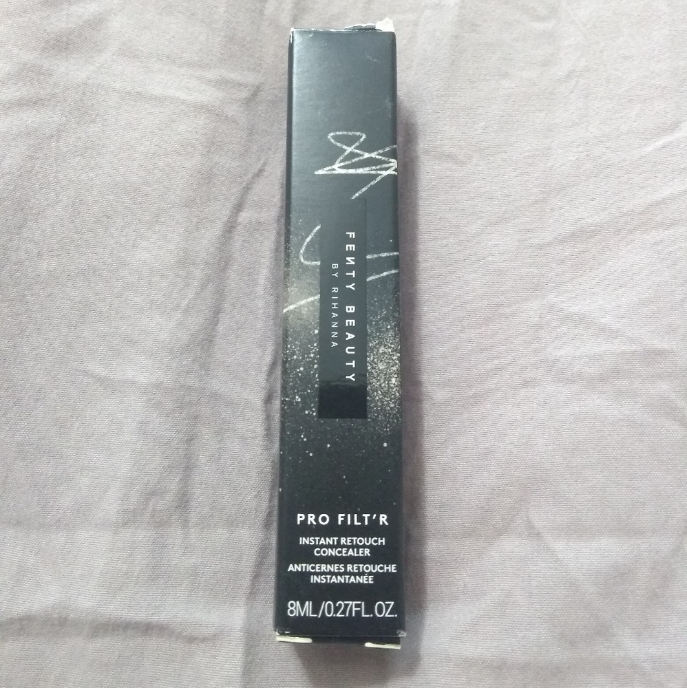 Fenty Beauty Instant Retouch Concealer